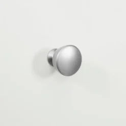 Vito Makeup Desk With Drawer Pure White/Pink - South Shore -Barbie Store GUEST 00e71fa7 a3ac 4705 8ac7 0d81459be9f5