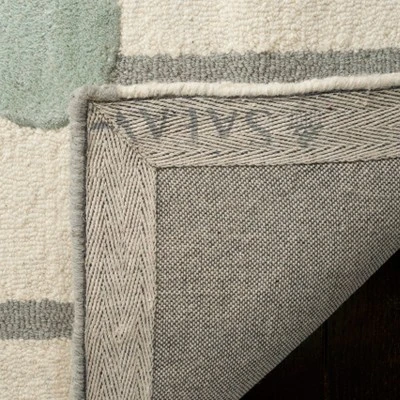 Safavieh Kids SFK909 Hand Tufted Area Rug - Safavieh 5 Safavieh Kids SFK909 Hand Tufted Area Rug - Safavieh - Image 3