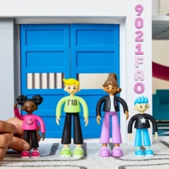 FAO Schwarz Toy Wood Ultimate Doll House LED -Barbie Store GUEST 5e906803 97b7 49ef 8164 b5e13b9ce7ca