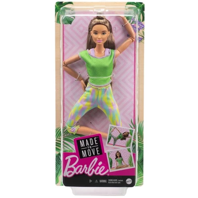 Barbie Made To Move Doll - Green Dye Pants 7 Barbie Made To Move Doll - Green Dye Pants - Image 5