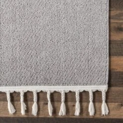 NuLOOM Amiah Hedgehog High-Low Kids Tasseled Area Rug -Barbie Store GUEST 6afd2449 25a5 4f42 bc78 963353299881