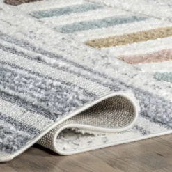 NuLOOM Iria Colorful Pyramid Kids Area Rug -Barbie Store GUEST 83278a16 8feb 49a7 bd51 b4db9802bac6