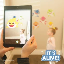 Baby Shark Wall Decal - Decalcomania -Barbie Store GUEST 8c8b9f73 7e78 41a1 93d5 aeb6690472e4