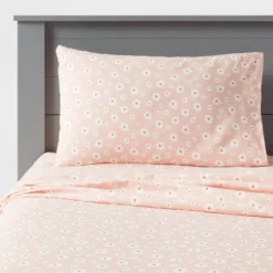 Cotton Kids' Sheet Daisy - Pillowfort™ -Barbie Store GUEST 96d4cd09 6fc2 40a4 8f67 e212d5dd5c96