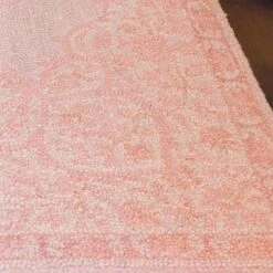 Crane Baby 5' X 7' Hand-Tufted Wool Medallion Rug - Parker Rose -Barbie Store GUEST b303aebb 68e1 4d09 8648 381dab0da142