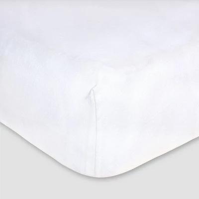 Burt's Bees Baby® Organic Jersey Fitted Crib Sheet 5 Burt's Bees Baby® Organic Jersey Fitted Crib Sheet - Image 3