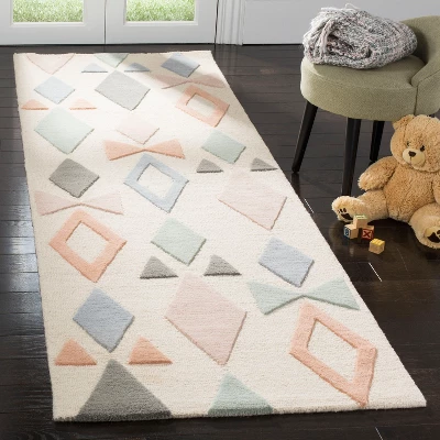 Safavieh Kids SFK901 Hand Tufted Area Rug - Safavieh 3 Safavieh Kids SFK901 Hand Tufted Area Rug - Safavieh