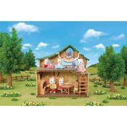 Calico Critters Lakeside Lodge Gift Set -Barbie Store GUEST ff4fbe20 86dd 4676 a67c 613f873ddbad